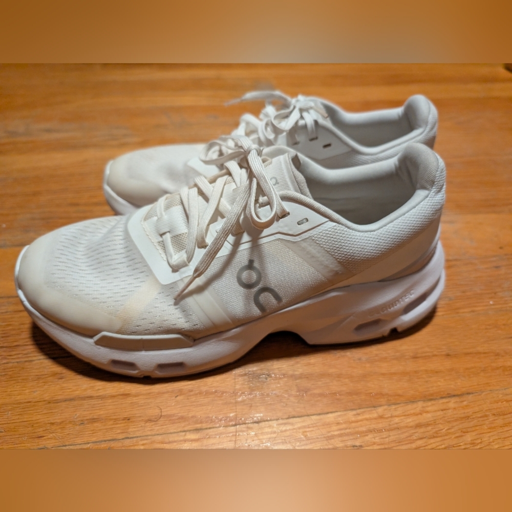 ON CLOUDPULSE Sneakers & Athletic Shoes Speedboard Women SZ 10 WHITE FROST